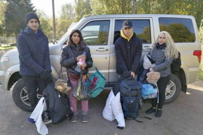 Фото: шесть иностранцев задержали у границы в Выборгском районе