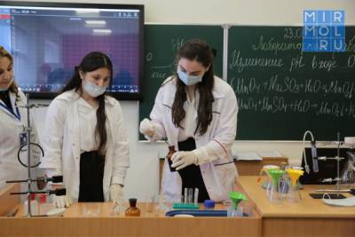 Салман Дадаев - В школе Махачкалы открылся технопарк «Кванториум» - mirmol.ru - Махачкала