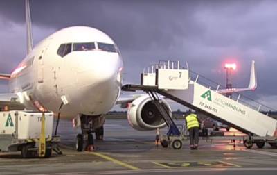 В Украину прибыл самолет с эвакуированными из Афганистана гражданами