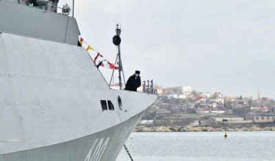 Испанский военный корабль зашел в акваторию Черного моря