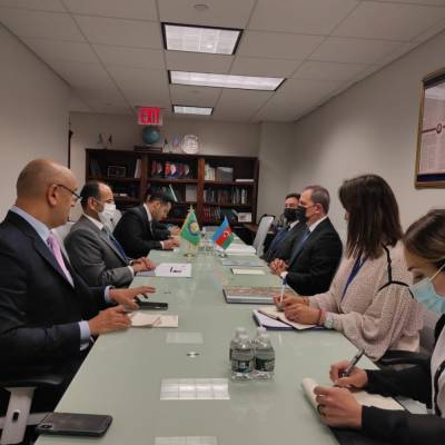 Глава МИД Азербайджана встретился с генсеком Совета сотрудничества арабских государств Персидского залива (ФОТО)