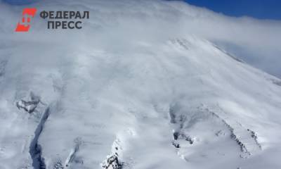 Группа альпинистов застряла почти на самой вершине Эльбруса: есть погибший