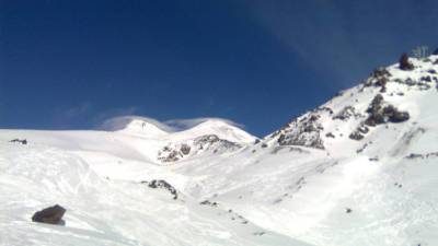 Спасенные на Эльбрусе альпинисты получили сильные обморожения и травмы