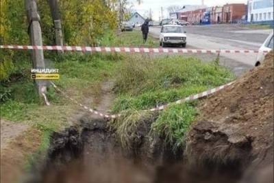 Жена и дочери остались у погибшего в коммунальной яме мужчины под Новосибирском