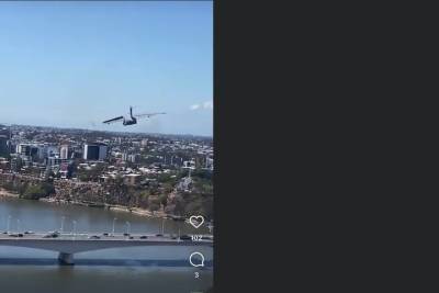 На видео попал невероятный пролет C-17A Globemaster III над Брисбеном