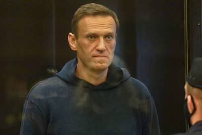 Навальный раскритиковал компании Google и Apple за удаление приложений