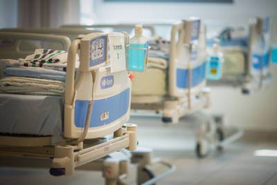 Либерман рассказал СМИ, сколько тяжелобольных могут выдержать больницы Израиля