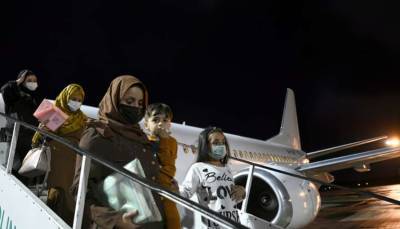 Из Афганистана в Киев прибыл самолет с эвакуированными украинцами (ФОТО, ВИДЕО)