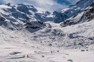 Пять альпинистов из застрявшей на Эльбрусе группы погибли