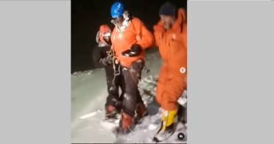 Группа альпинистов застряла на вершине Эльбруса: все обморожены, пятеро погибших (видео)