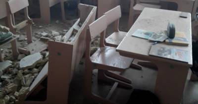На Черниговщине в гимназии обвалился потолок — как выяснилось, уже в третий раз (ФОТО)