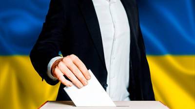 За Зеленского готовы проголосовать 33,3% украинцев, за Порошенко - 16,8%, за Тимошенко - 10,3%, - опрос КМИС