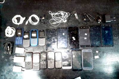Заключённый пытался доставить в рязанскую колонию партию сотовых телефонов
