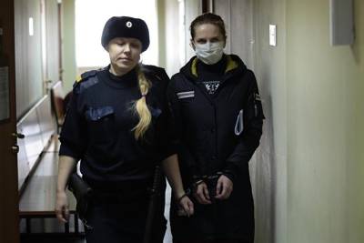 Приговор депутату из Челябинска, осужденной за аферы, пересмотрят в октябре