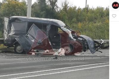 В Белгороде произошло смертельное ДТП: Газель столкнулась с грузовиком