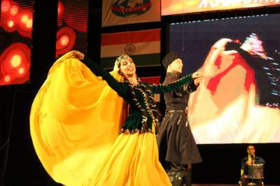 Азербайджанские танцы и музыка вызвали овации на фестивалях в России (ВИДЕО, ФОТО) - trend.az - Россия - Азербайджан - Великий Новгород