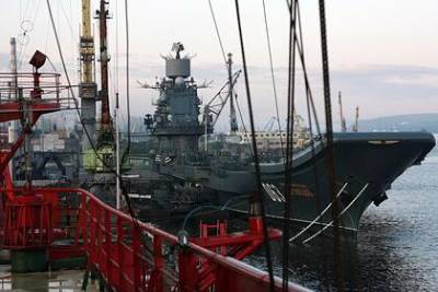 Названы сроки передачи «Адмирала Кузнецова» ВМФ
