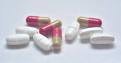 Украинцы могут принять участие в испытаниях лекарств против COVID-19: как это сделать