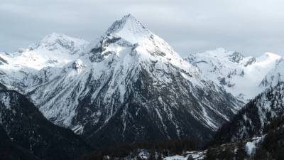 Синоптик Тишковец объяснил гибель альпинистов на Эльбрусе «черной» метелью