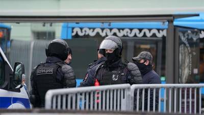 Полиция Москвы предупредила об ответственности за участие в несанкционированных акциях