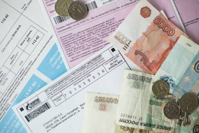 Петербуржцы жалуются на начисления в коммунальных квитанциях