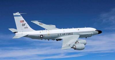 Самолеты ВВС США провели разведку у границ России