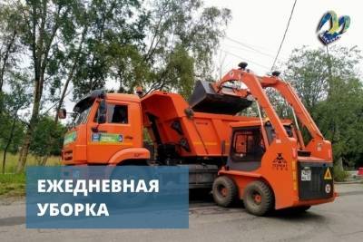 С улиц Мурманска за минувшие сутки вывезено более 40 кубометров смета