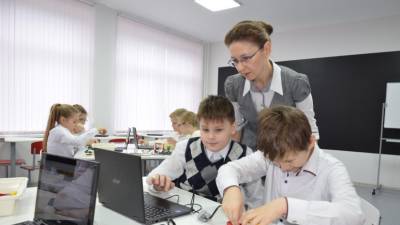 В Подмосковья открыли новые образовательные центры «Точка роста»
