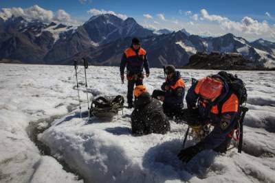 Сотрудник МЧС назвал причину гибели альпинистов на Эльбрусе