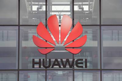 Санкции США обвалили доходы Huawei