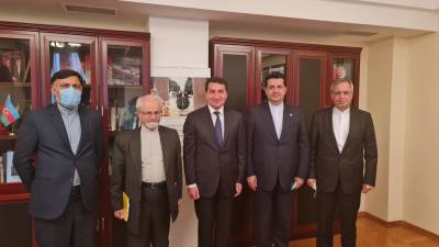 Помощник Президента Азербайджана провел обсуждения с замглавы МИД Ирана