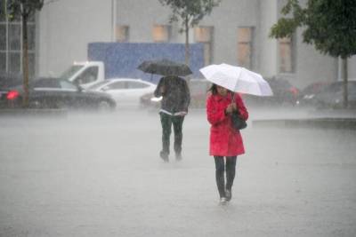 Синоптик предупредил об опасной погоде в ряде регионов РФ