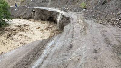 Затяжные дожди в Дагестане: разрушено 17 автодорог