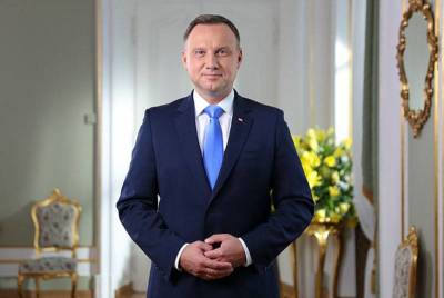 Президент Польши обвинил власти ЕС в идеологическом давлении и принуждении нации к принятию чуждых принципов