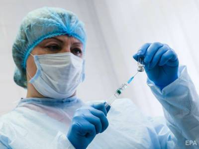 В Украине сделали 12 млн прививок от коронавируса