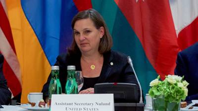 «Коммерсант»: Россия поставила условие США для выдачи визы Нуланд