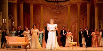 В Баку состоялся показ оперы "Травиата" Джузеппе Верди (ФОТО/ВИДЕО)