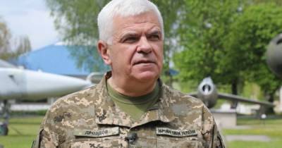 Незаконное увольнение: экс-командующий Воздушных сил подал в суд на Зеленского