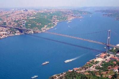 В Босфорском проливе российский сухогруз столкнулся с турецким судном