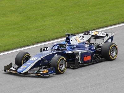 Организаторы «Формулы-2» отложили начало гонки из-за ливней в Сочи
