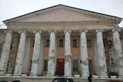 На ремонт здания поликлиники №14 в Рязани выделили 159,2 млн рублей