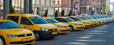 Автоэксперт Юрий Панченко предупредил, что цены на такси могут вырасти