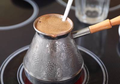Секрет незабываемого аромата: как правильно варить кофе в турке, пошаговый рецепт