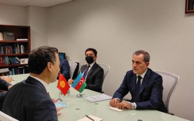 Состоялась встреча глав МИД Азербайджана и Кыргызстана (ФОТО)