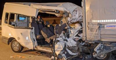 В Венгрии микроавтобус с украинцами попал в ДТП: пятеро погибших