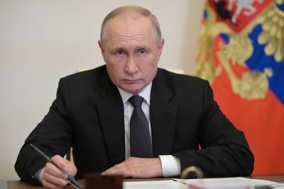Владимир Путин поздравил лидеров партий с победой на выборах