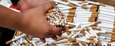 Новосибирские таможенники изъяли из продажи почти 250 пачек немаркированных сигарет