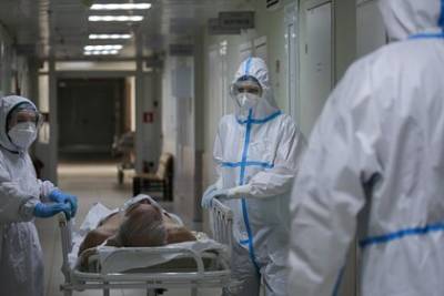 Эпидемиолог заявил об отсутствии в России штаммов коронавируса опаснее «дельты»