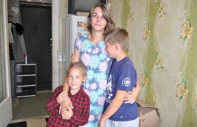 В Тверской области женщина, пострадавшая от мужа-изверга, вернулась домой вместе с детьми