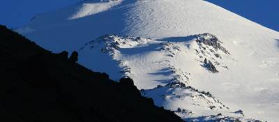 Выживший на Эльбрусе альпинист Дмитрий рассказал о шестом погибшем